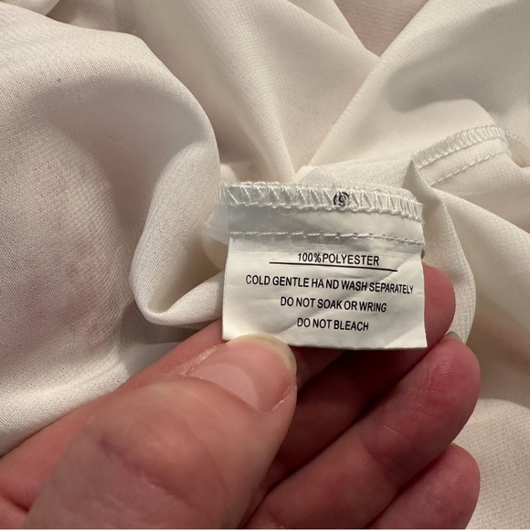 New PRINCESS POLY Desert Duck Mini Dress Red White Dainty Floral Ruffles Sun - Picture 12 of 13